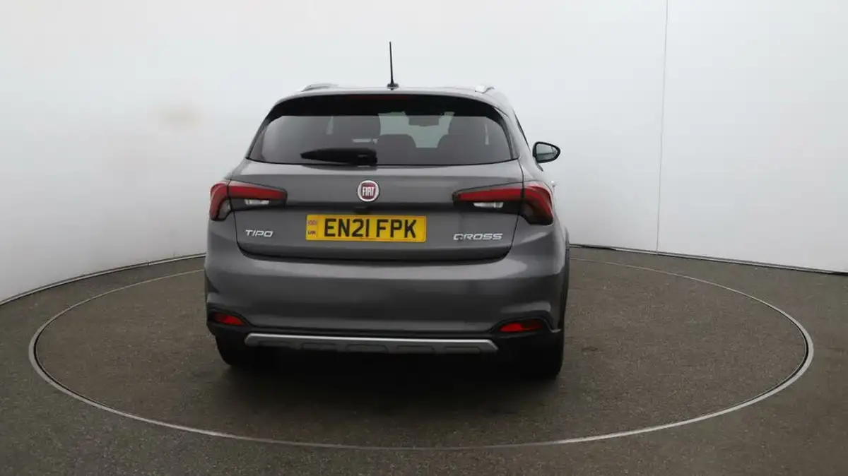 2021-fiat-tipo-10-cross-big-6