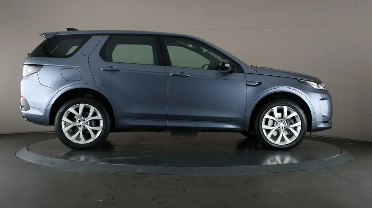 2022-land-rover-discovery-sport-20-d200-urban-edition-big-52