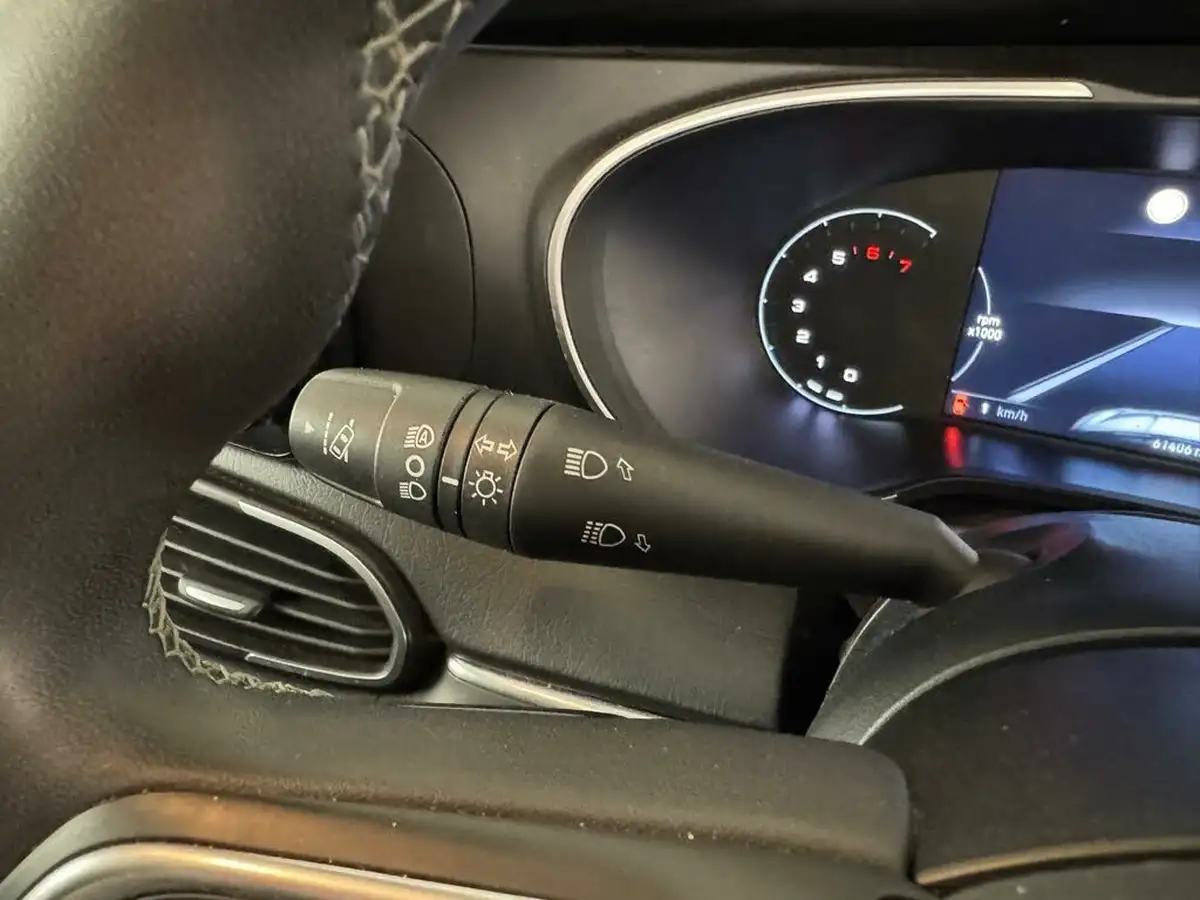 2021-fiat-tipo-10-cross-big-25