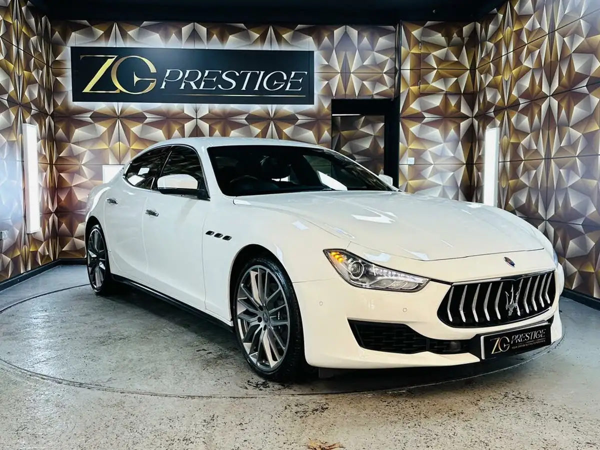 2019-maserati-ghibli-30-big-21