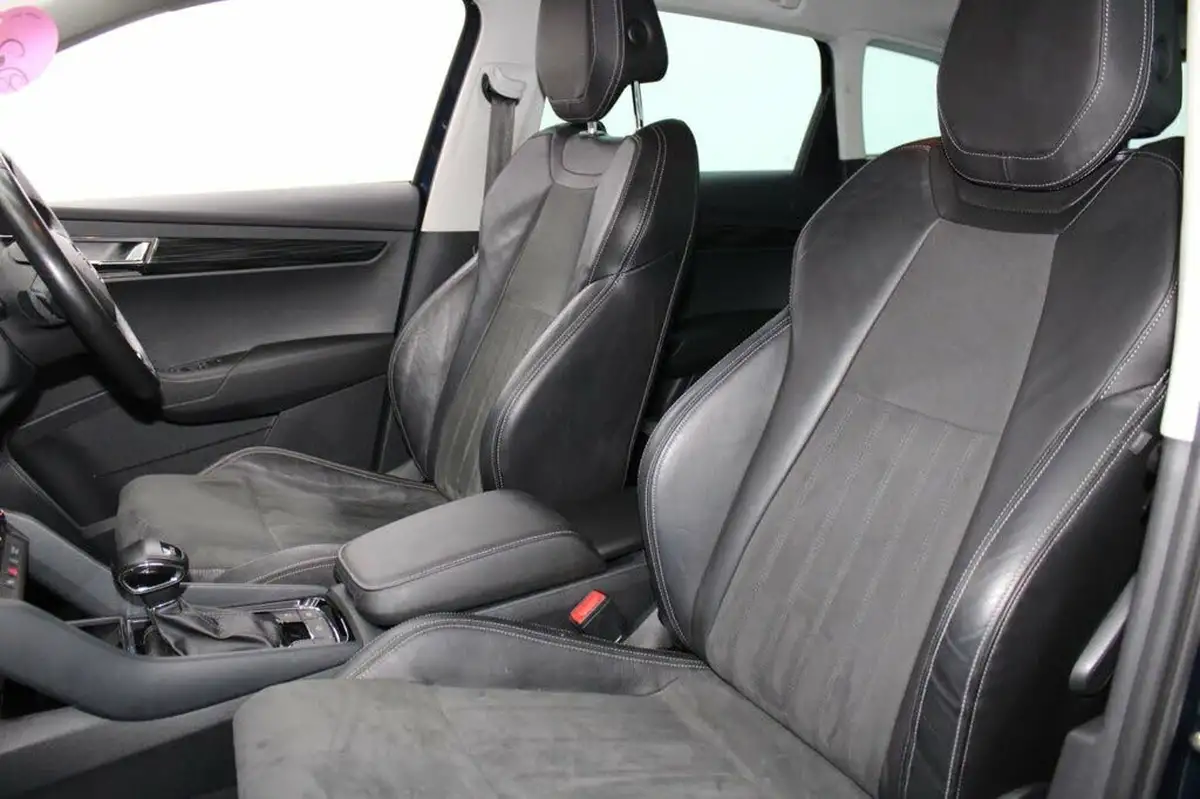 2019-skoda-karoq-16tdi-se-l-dsg-big-27