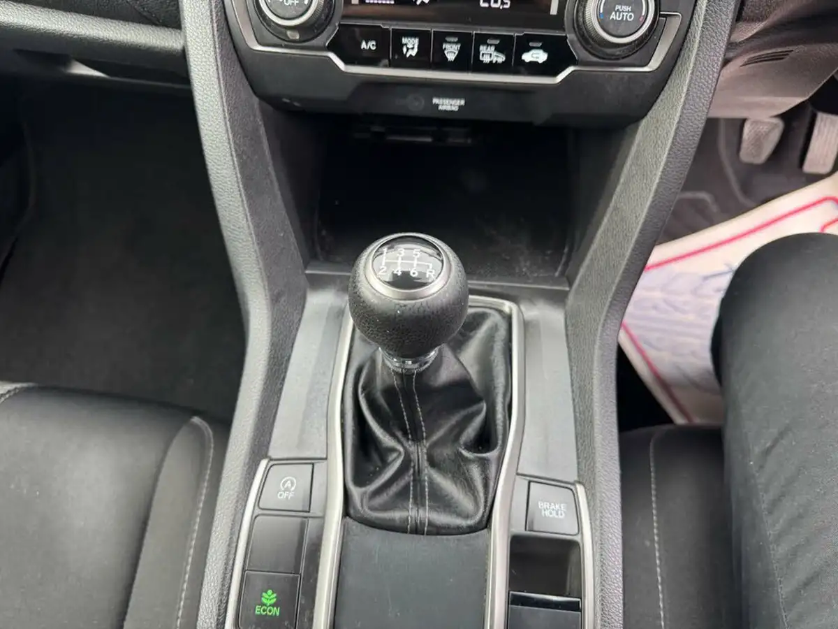 2017-honda-civic-10-vtec-turbo-se-big-32