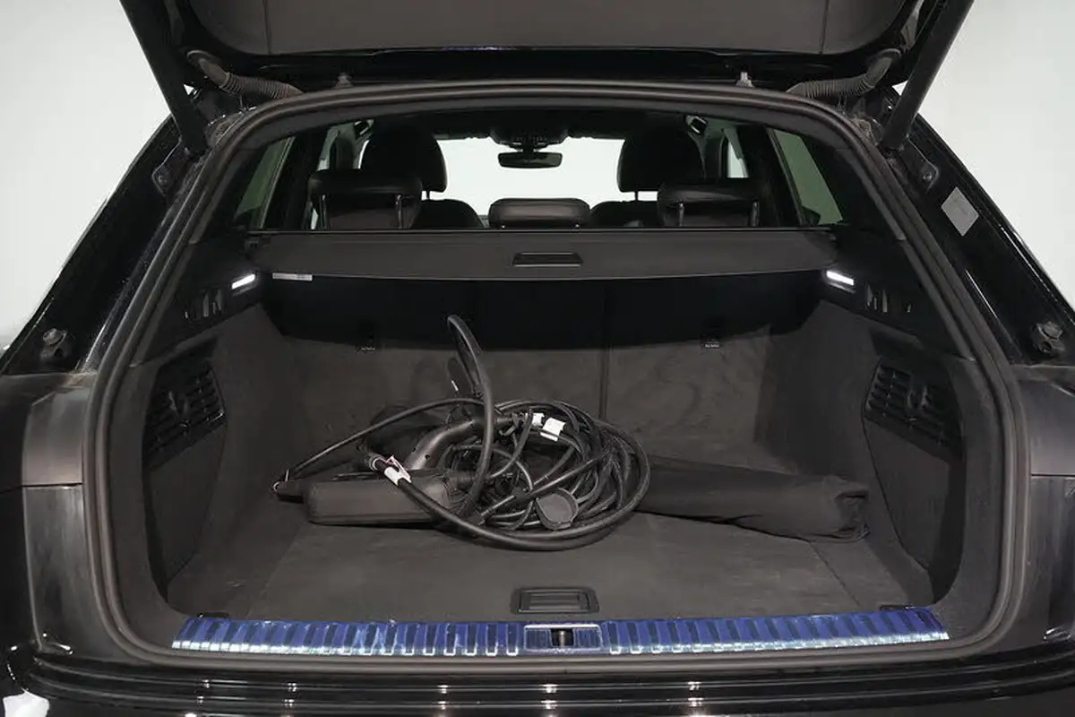 2020-audi-e-tron-50e-s-line-station-wagon-big-20