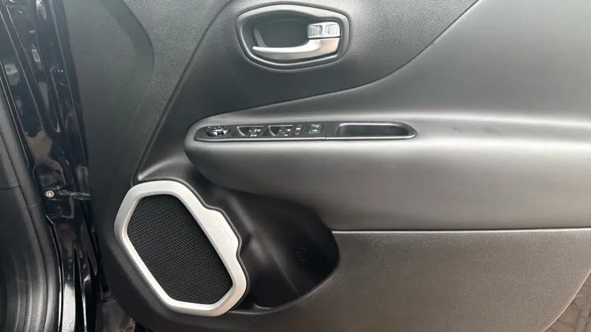 2016-jeep-renegade-20multijet-ii-limited-ss-big-29