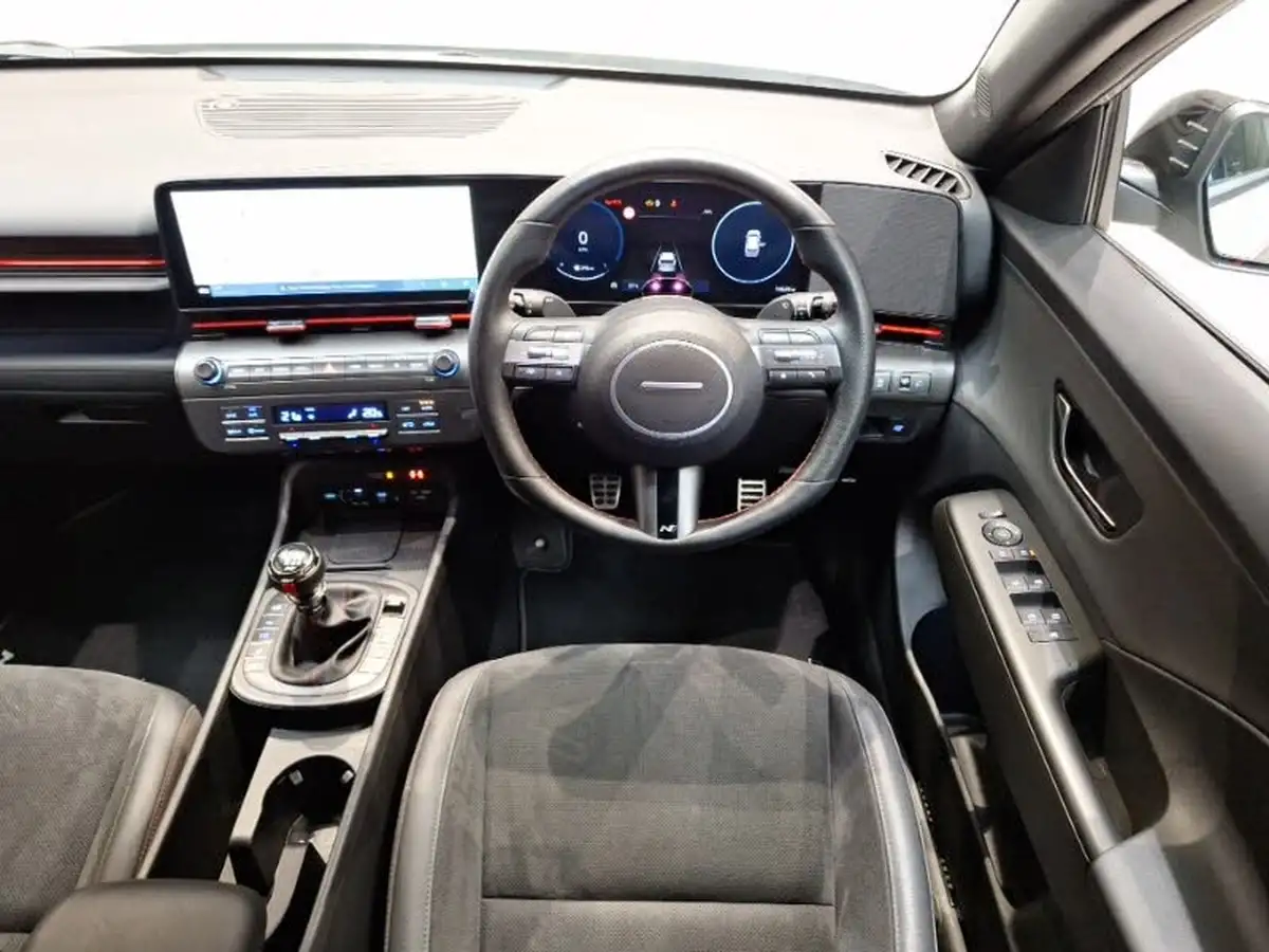 2024-hyundai-kona-16-t-gdi-n-line-s-198ps-big-6