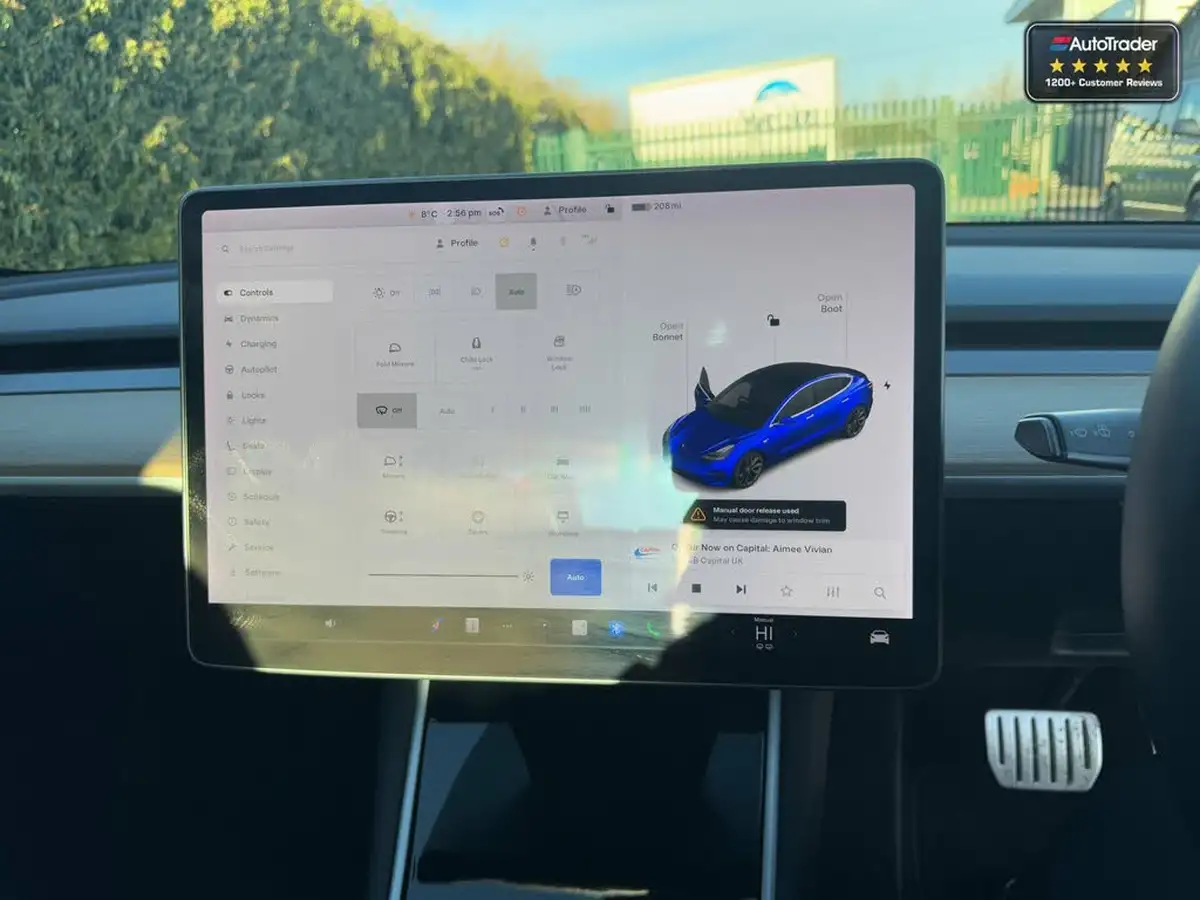 2019-tesla-model-3-e-4x4-performance-pack-big-16