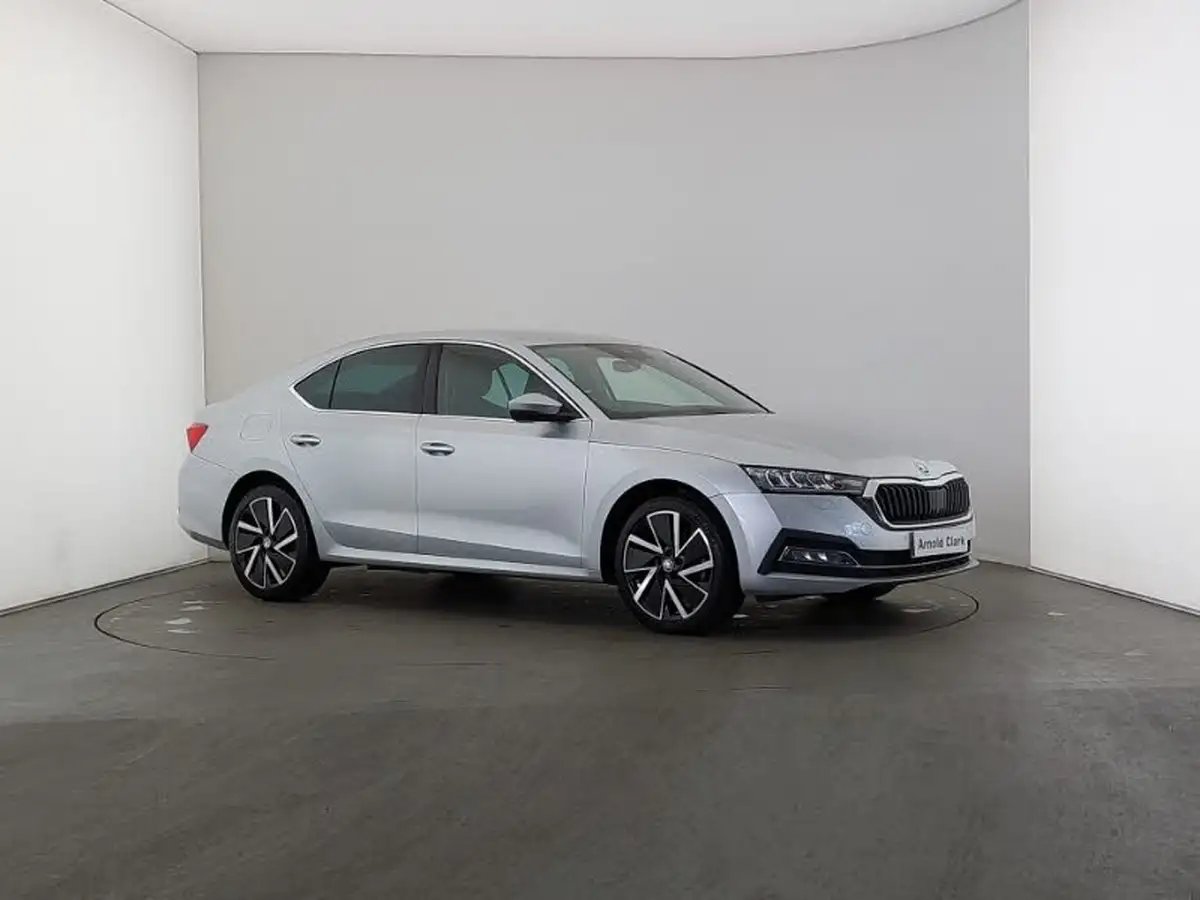 2021-skoda-octavia-14-tsi-se-l-hatchback-big-0