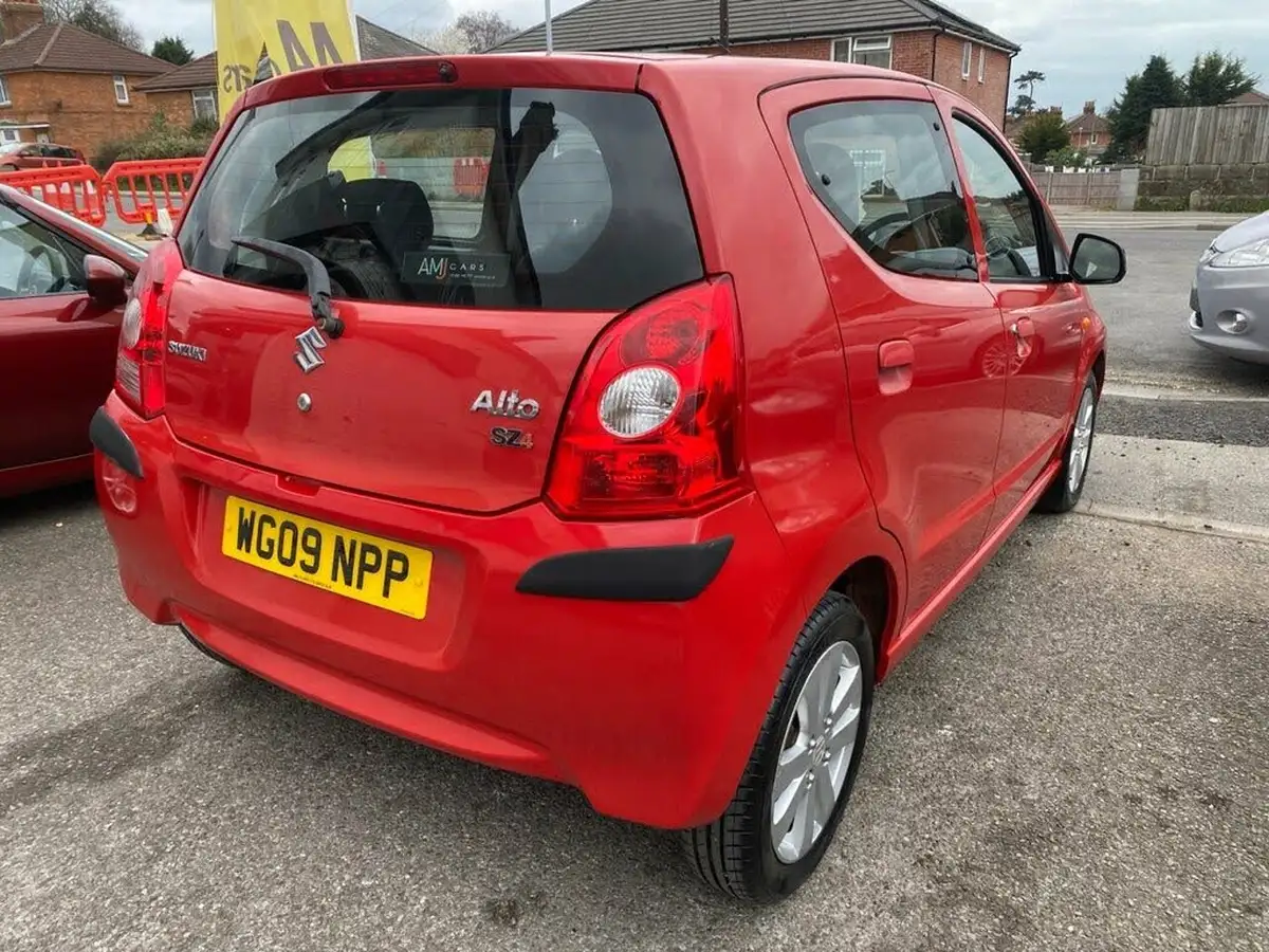 2009-suzuki-alto-10-sz4-big-4