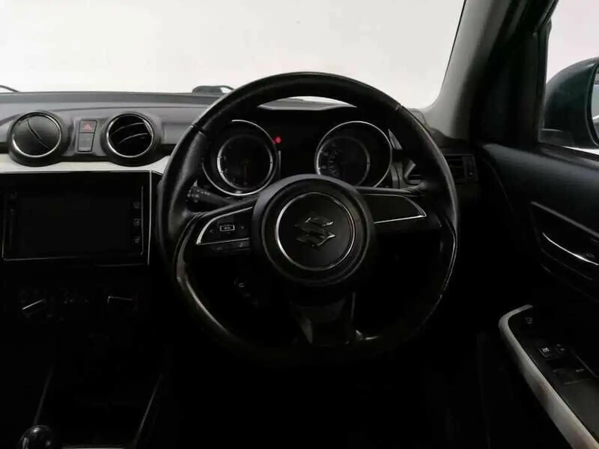 2018-suzuki-swift-10-boosterjet-sz-t-111ps-big-8