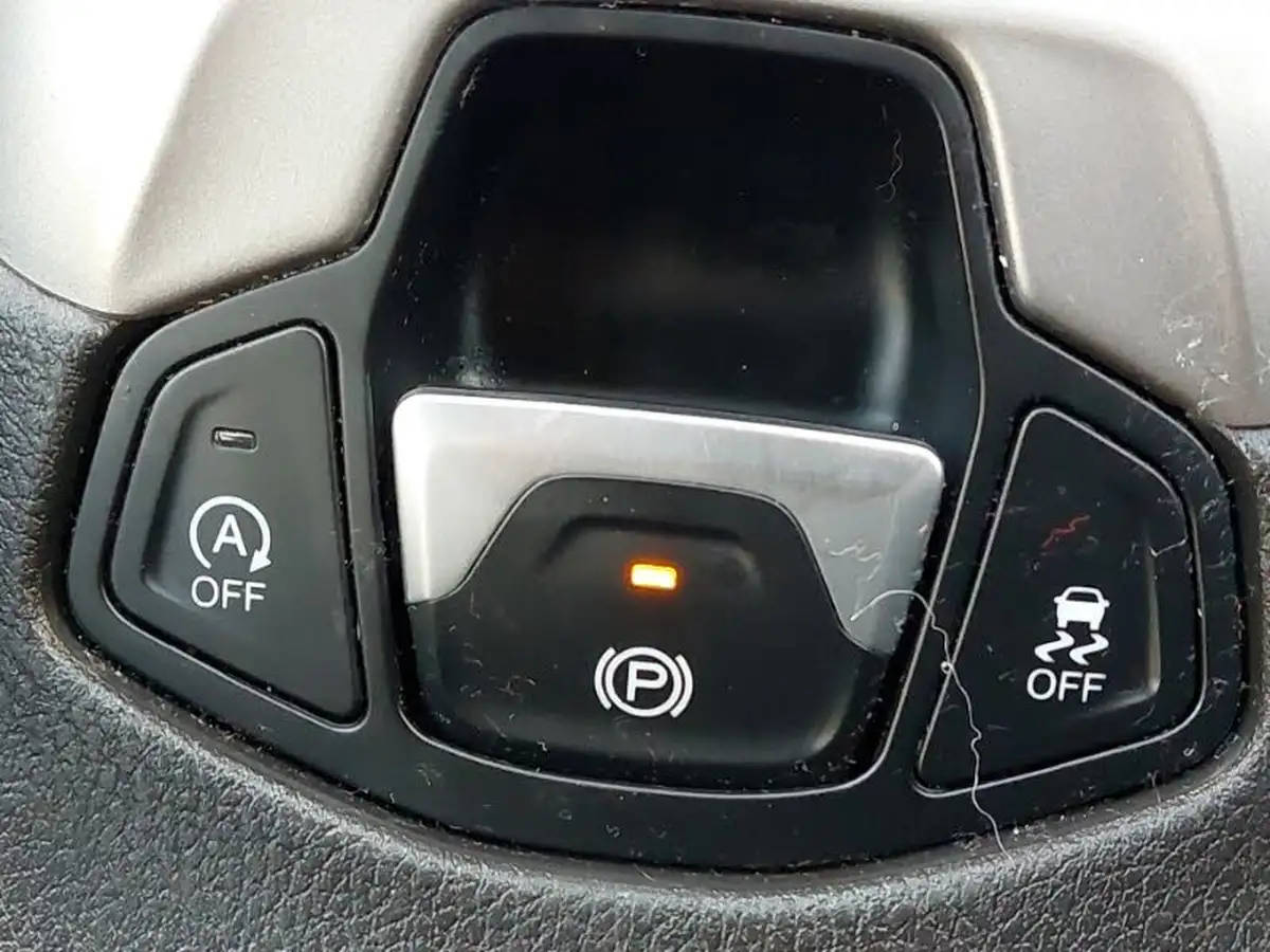 2019-jeep-compass-14-multiair-ii-longitude-big-15
