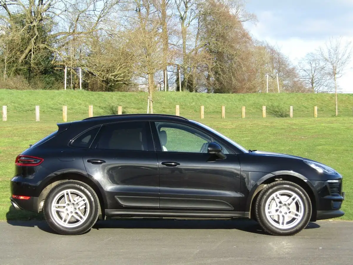 2016-porsche-macan-30td-s-big-21
