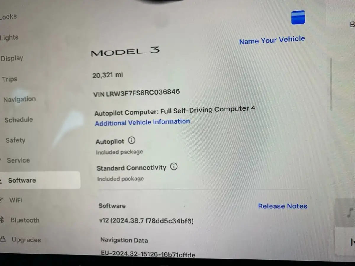 2024-tesla-model-3-e-rwd-big-27