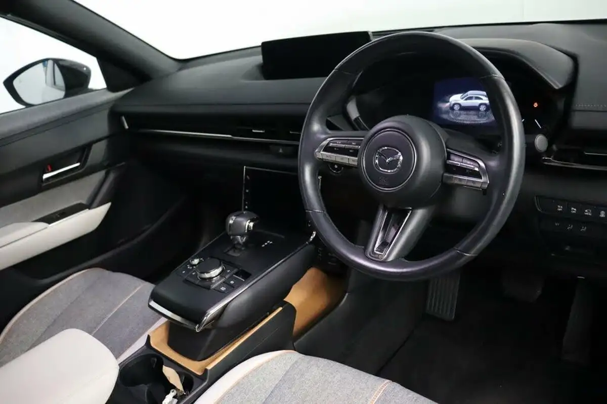 2021-mazda-mx-30-e-gt-sport-tech-big-8