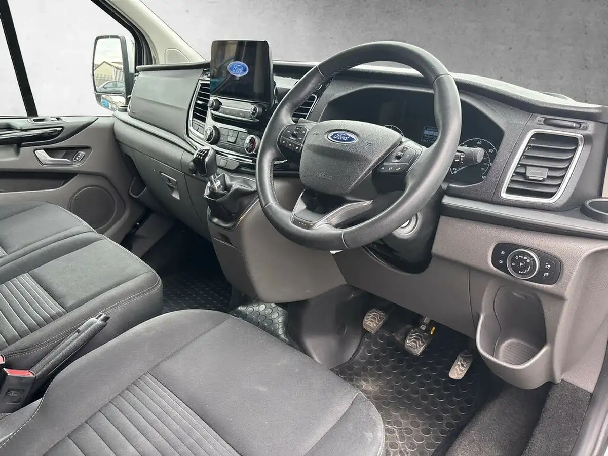 2023-ford-transit-custom-20tdci-300-l1h1-limited-130pseu6dt-double-cab-in-van-1997cc-big-9