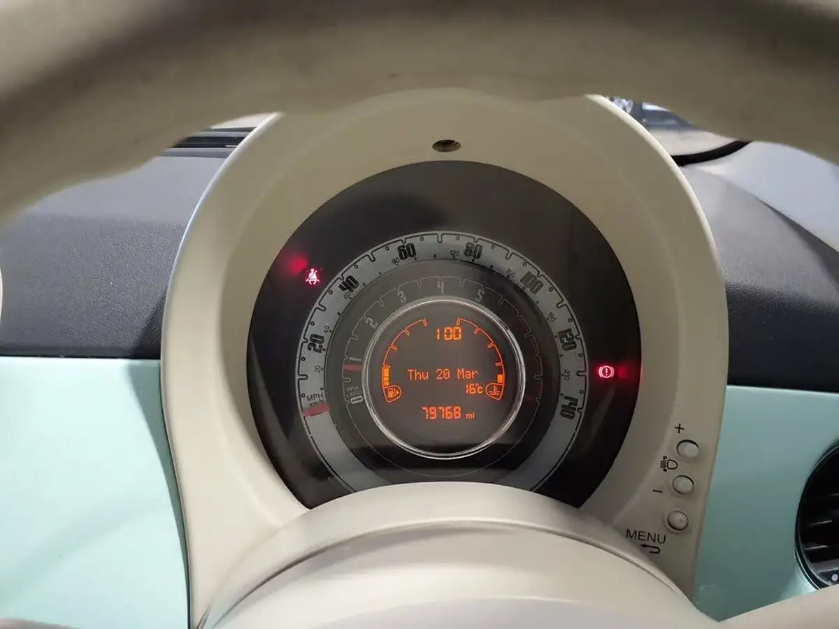 2014-fiat-500-12-pop-ss-big-10