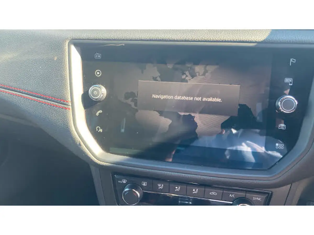 2018-seat-arona-15-tsi-evo-fr-big-11