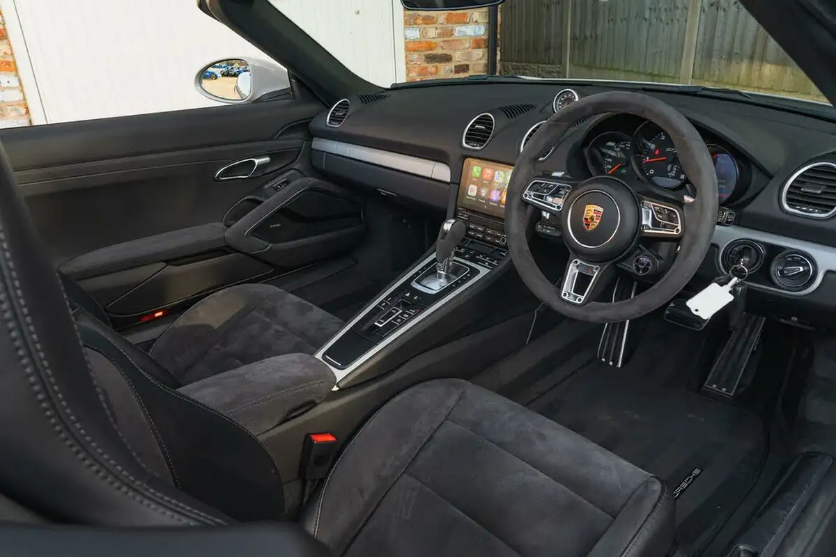 2018-porsche-boxster-718-25-boxster-gts-365ps-ss-pdk-big-2