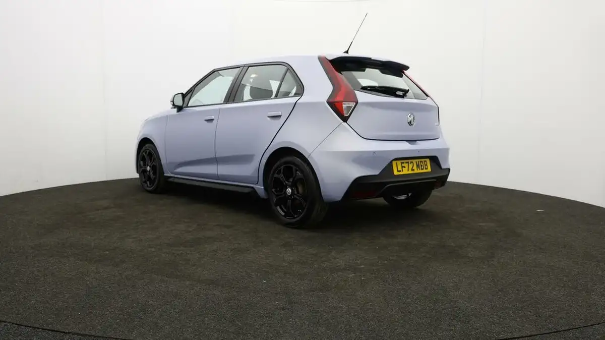 2023-mg-mg3-15-vti-tech-exclusive-nav-big-4