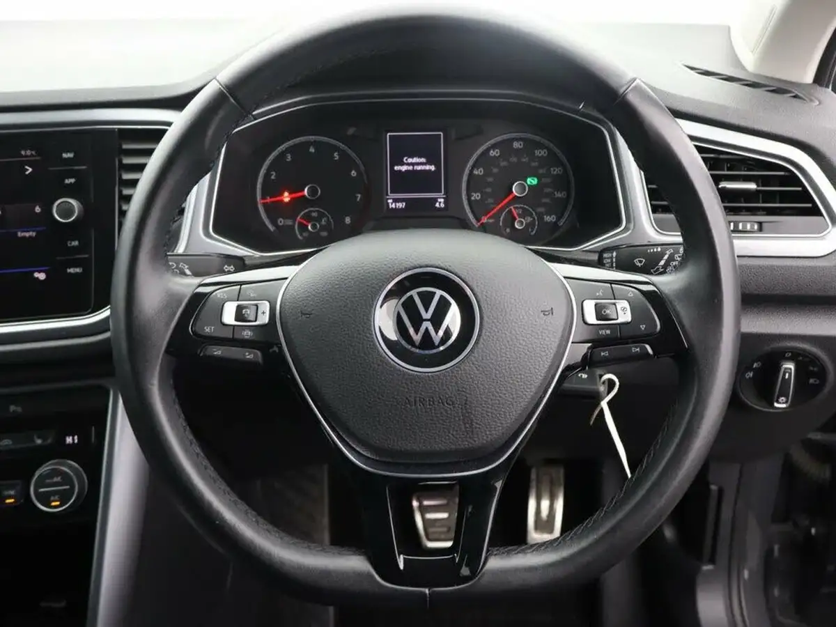 2021-volkswagen-t-roc-15-tsi-active-hatchback-5d-dsg-big-16