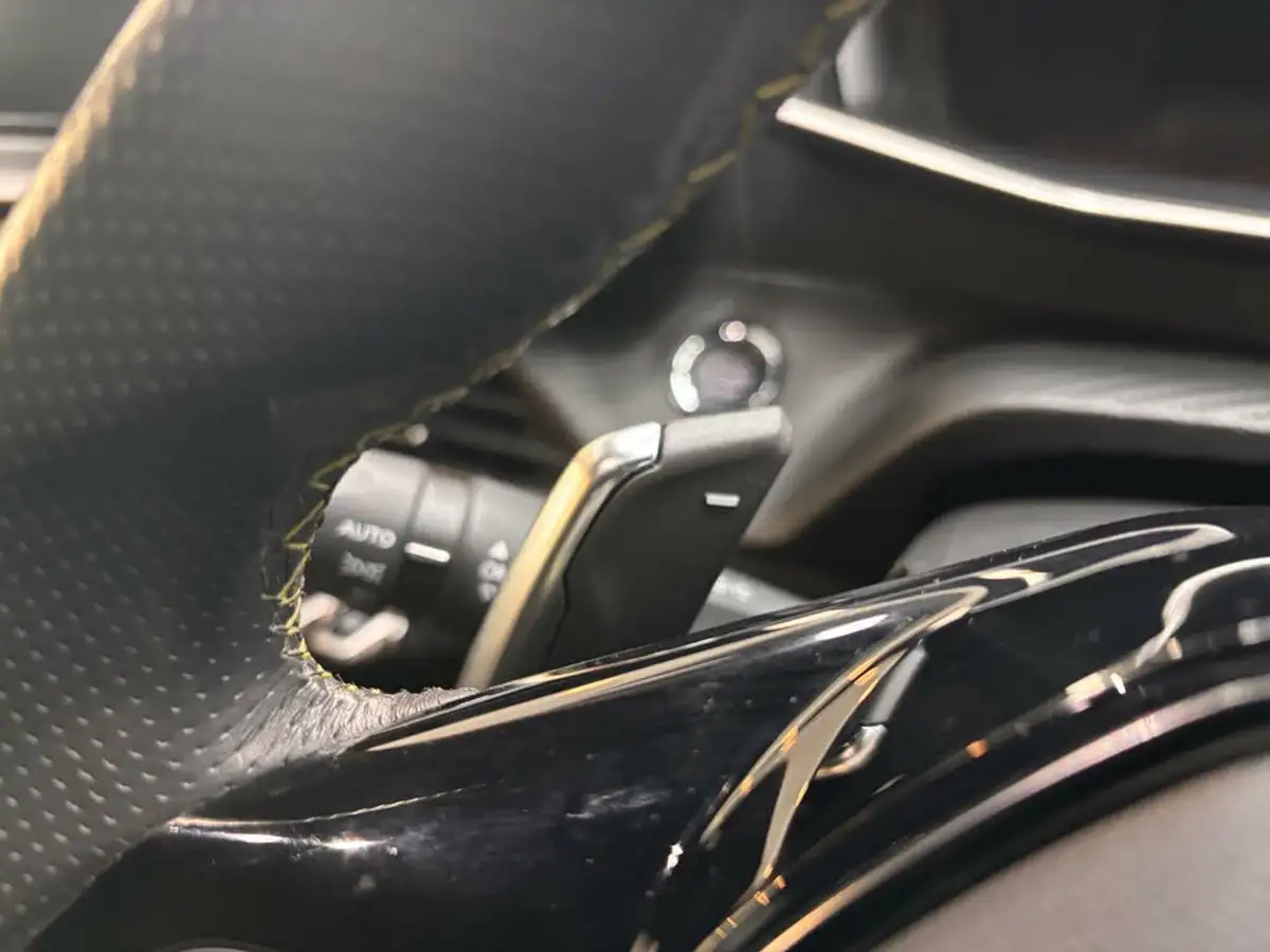 2022-peugeot-208-12-puretech-gt-100bhp-eat8-big-45