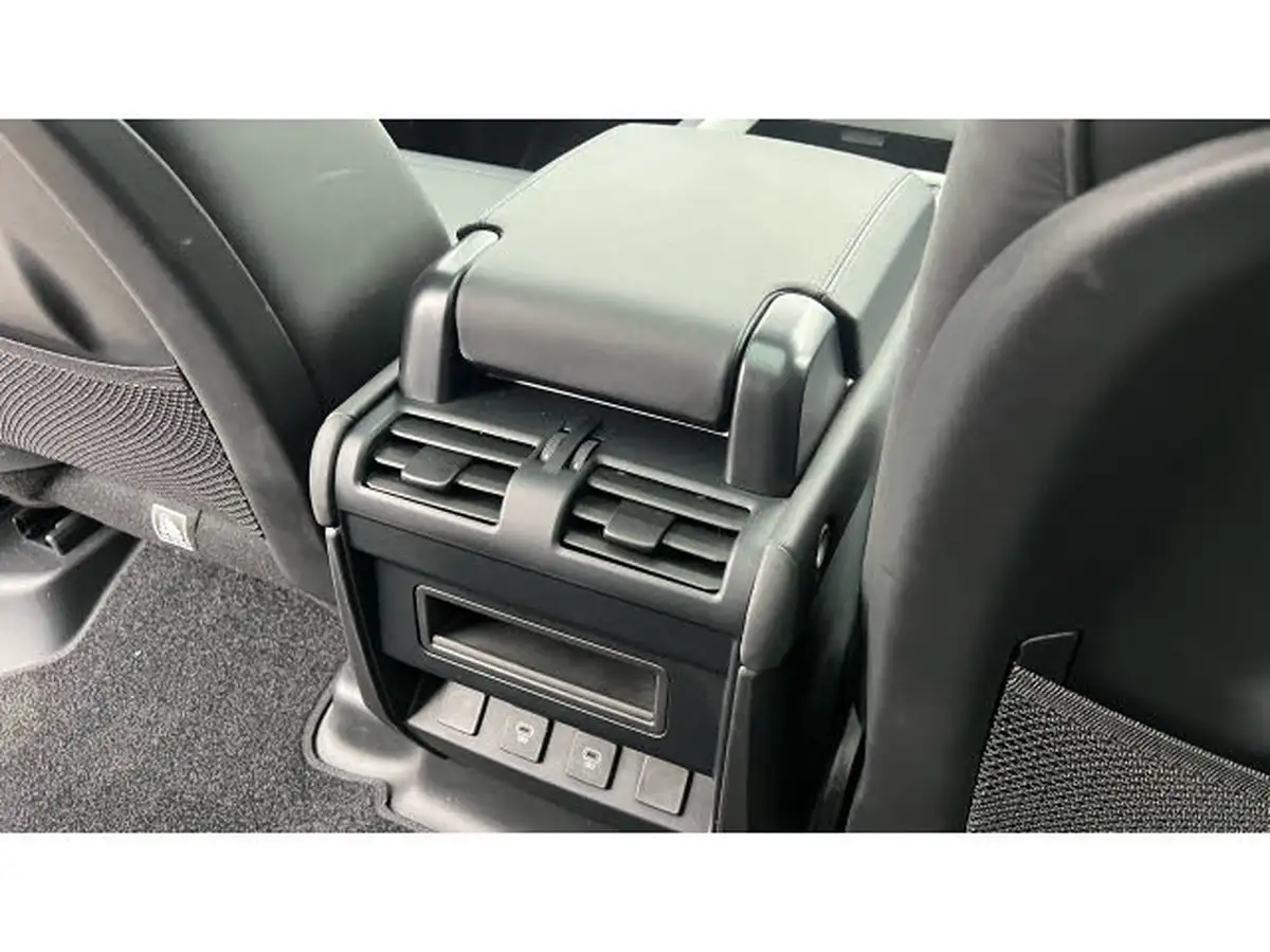 2024-land-rover-110-defender-30-d350-x-dynamic-hse-big-17
