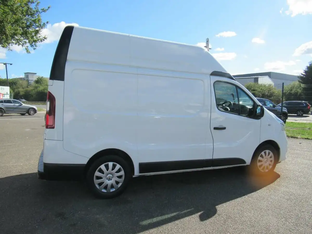 2020-nissan-nv300-20dci-acenta-l1h2-big-12