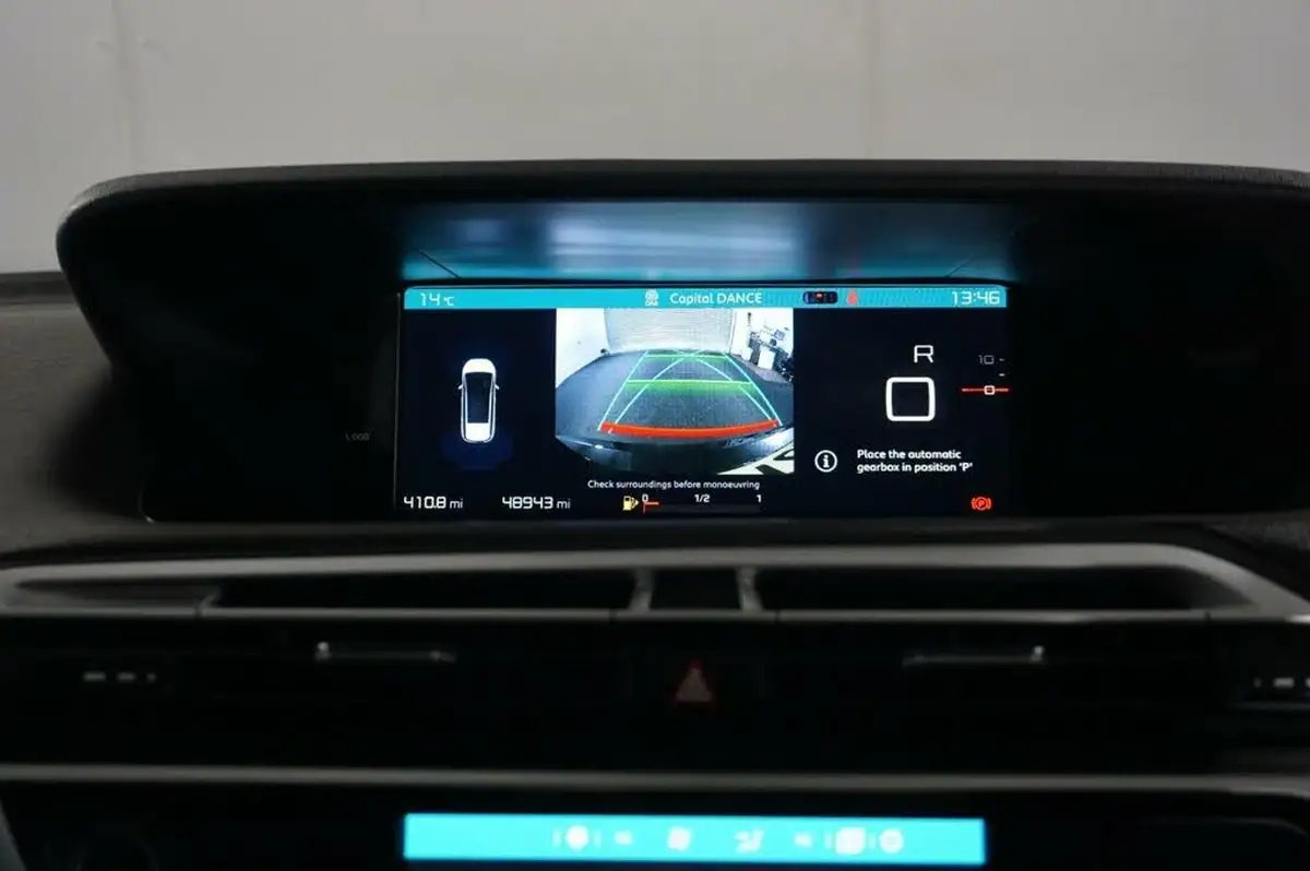 2021-citroen-grand-c4-spacetourer-12-puretech-sense-eat8-big-16