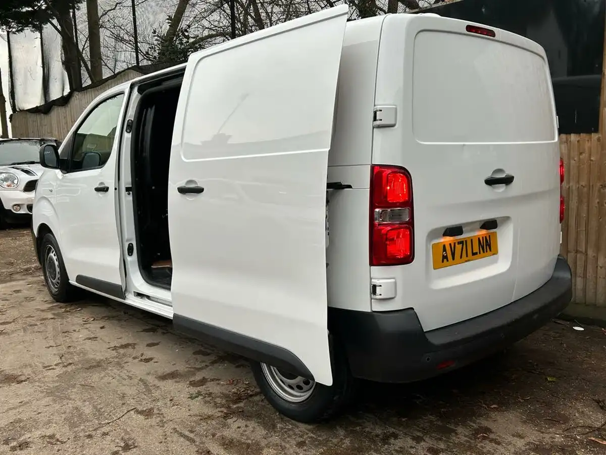2021-citroen-dispatch-20bluehdi-enterprise-m-1400-ss-crew-big-10