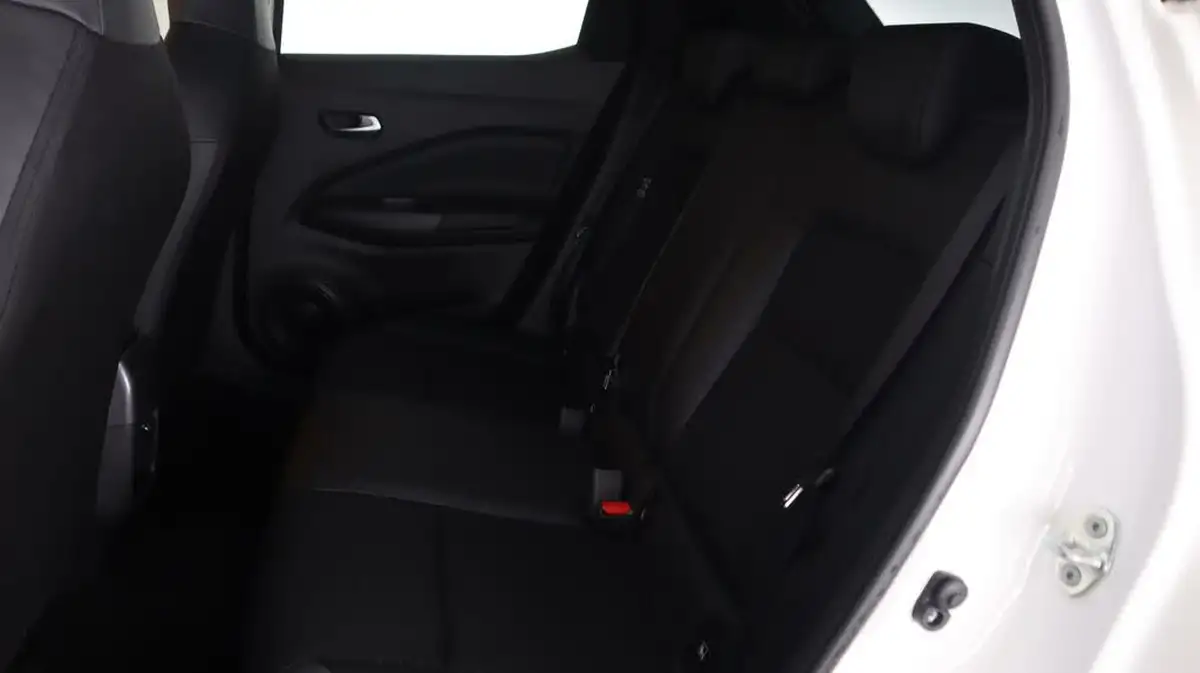 2023-nissan-juke-10-dig-t-n-connecta-big-16