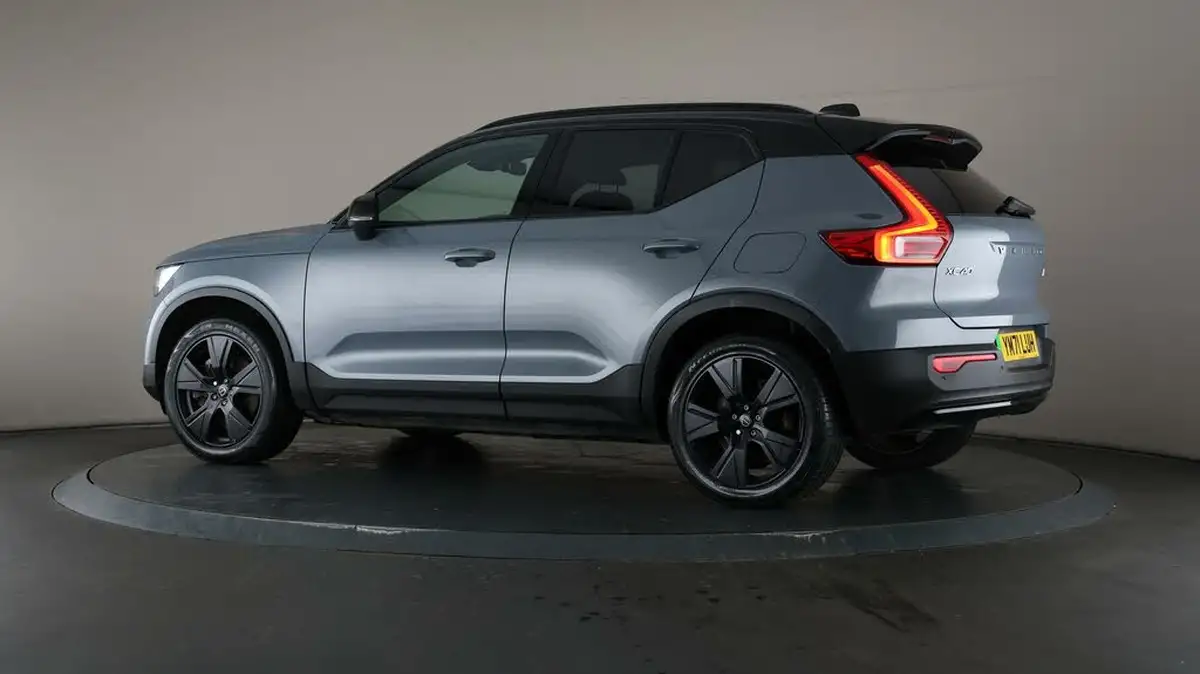 2022-volvo-xc40-e-twin-recharge-plus-big-75