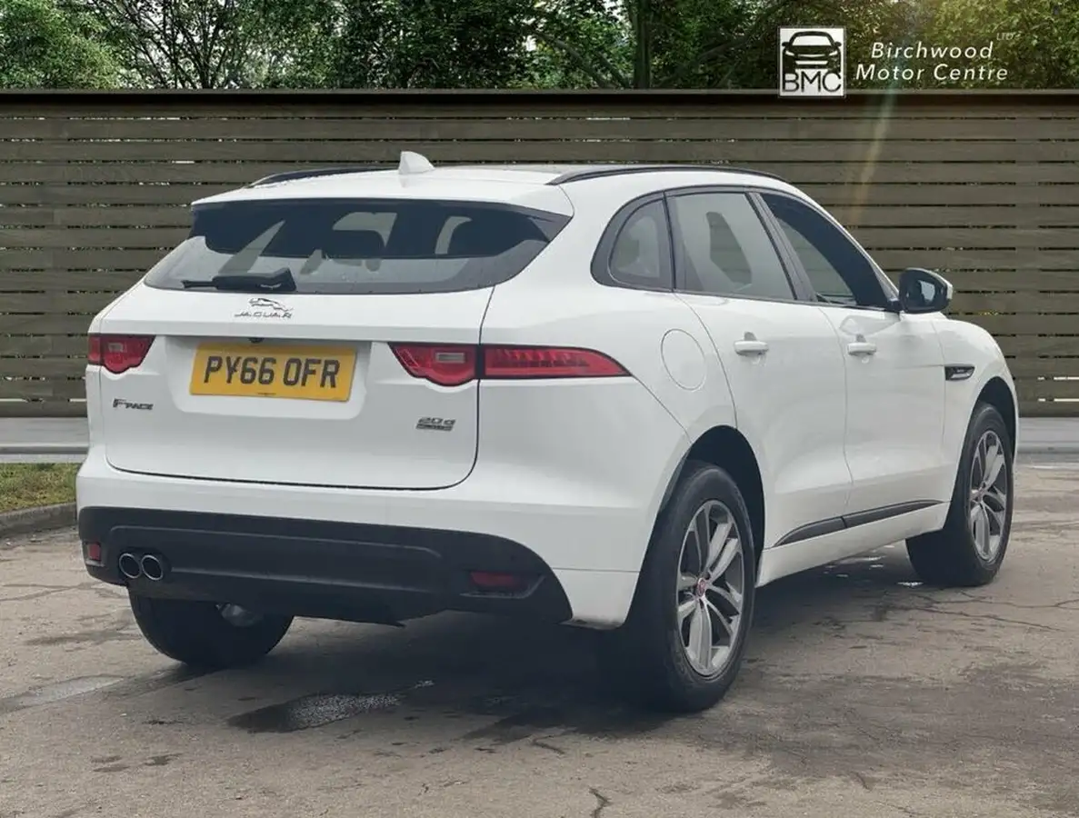 2016-jaguar-f-pace-20-i4d-r-sport-awd-auto-big-6