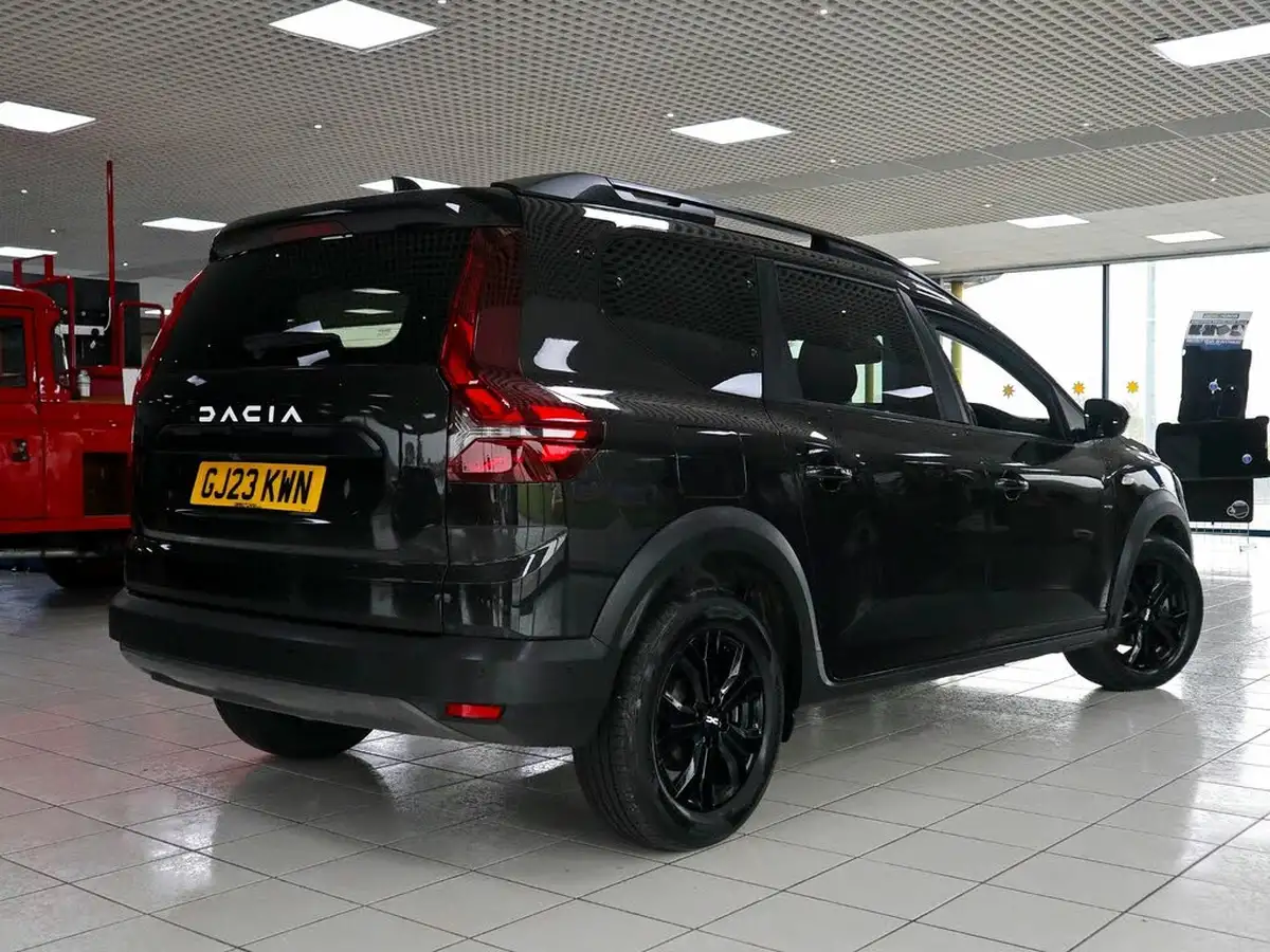 2023-dacia-jogger-10-tce-extreme-se-big-8