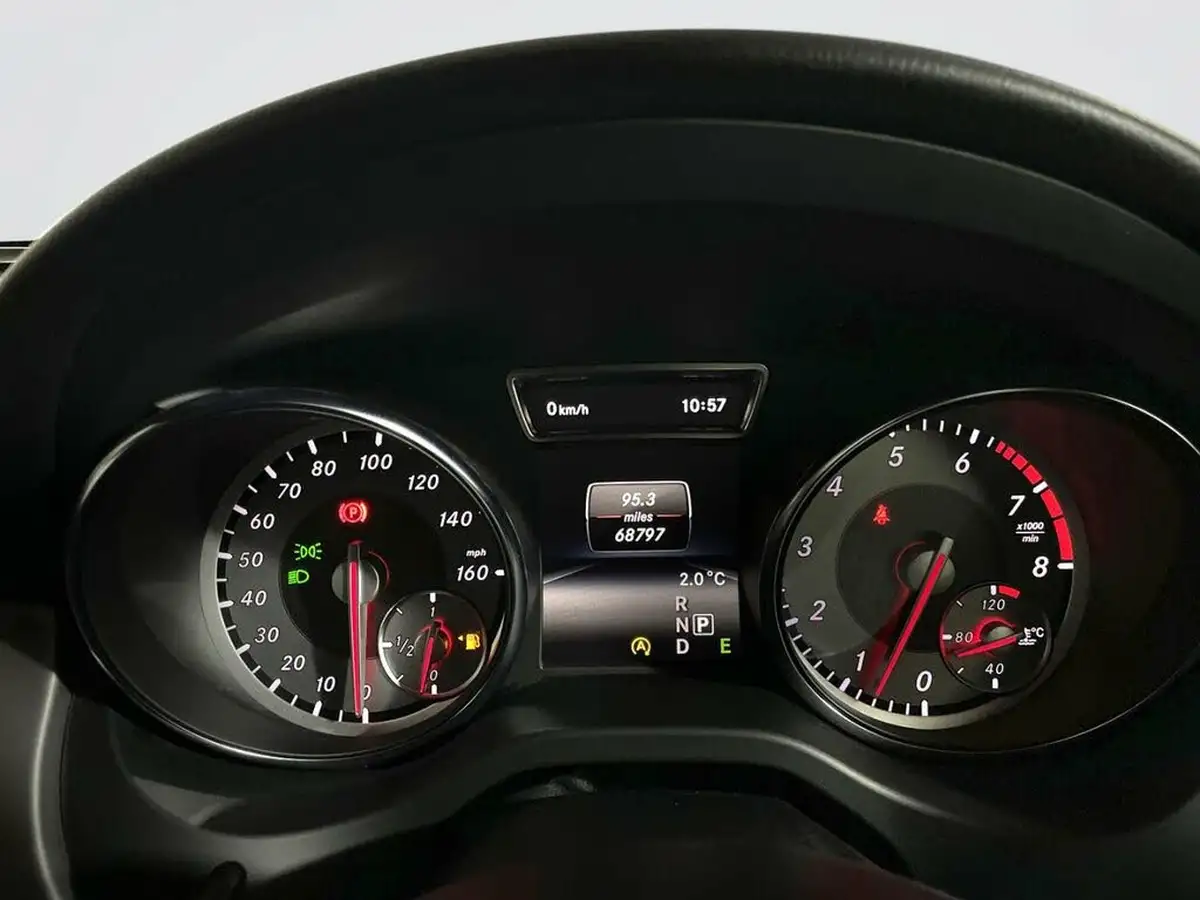 2015-mercedes-benz-gla-class-20-amg-line-premium-plus-big-18