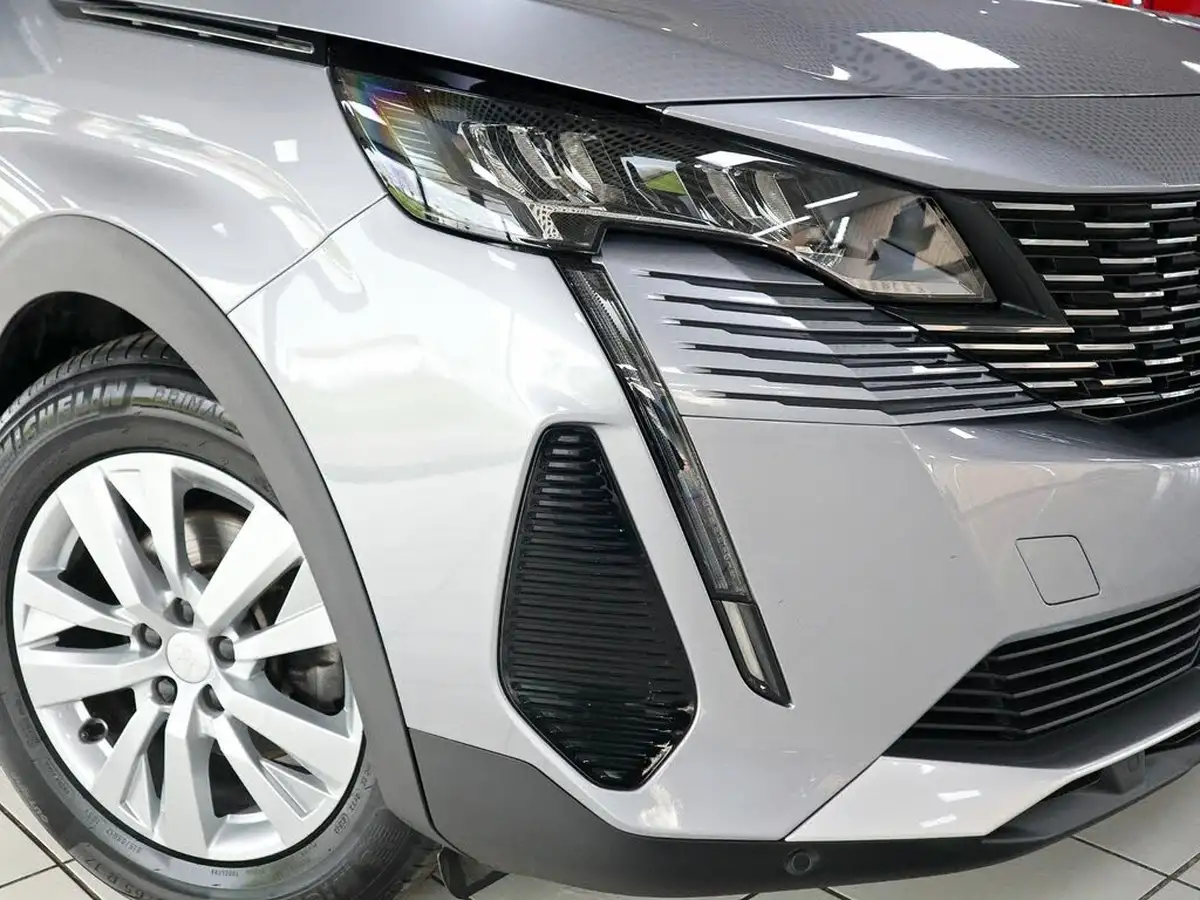 2021-peugeot-5008-suv-15-bluehdi-active-premium-big-10