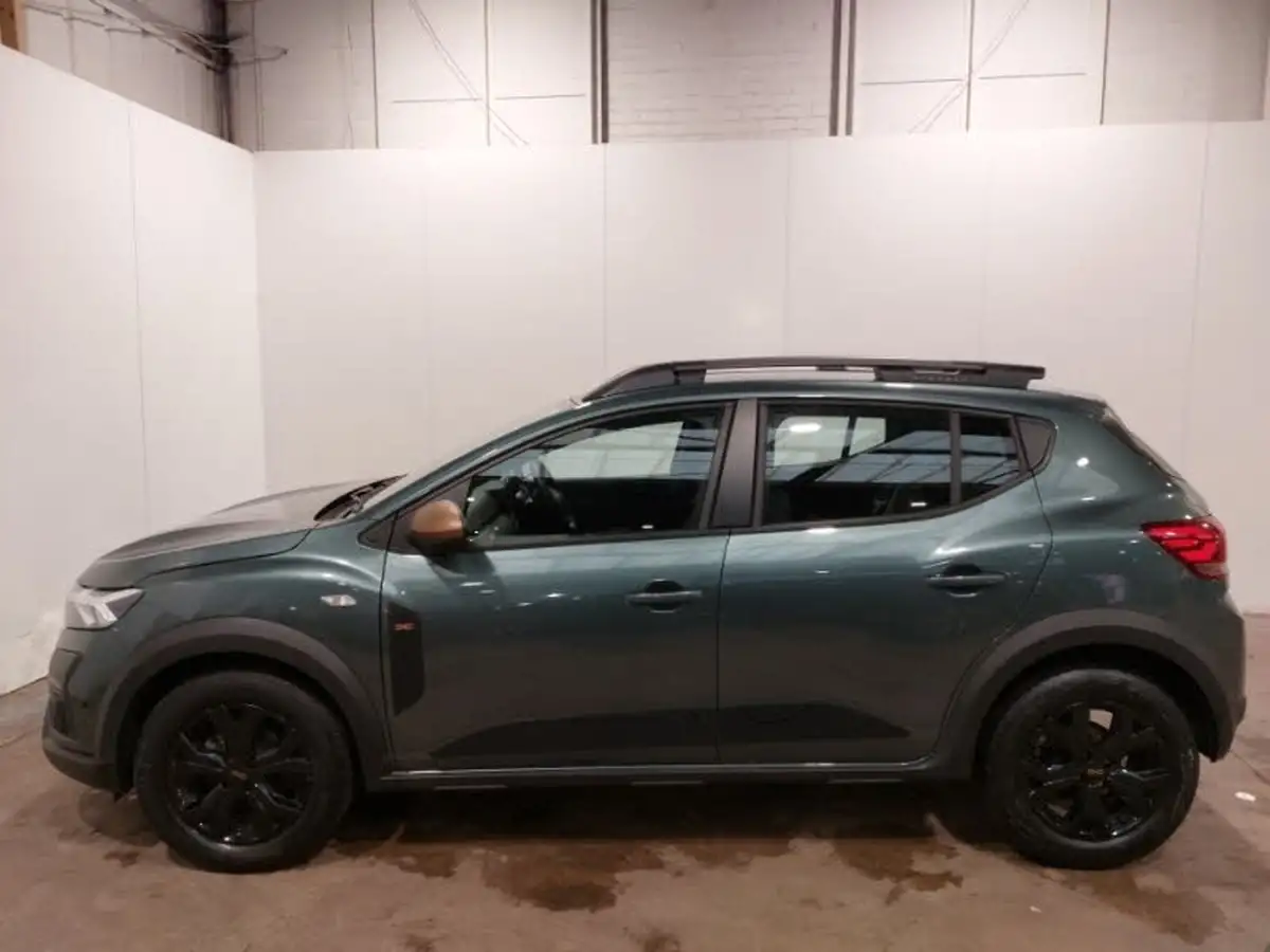 2023-dacia-sandero-stepway-10-tce-essential-90bhp-big-3