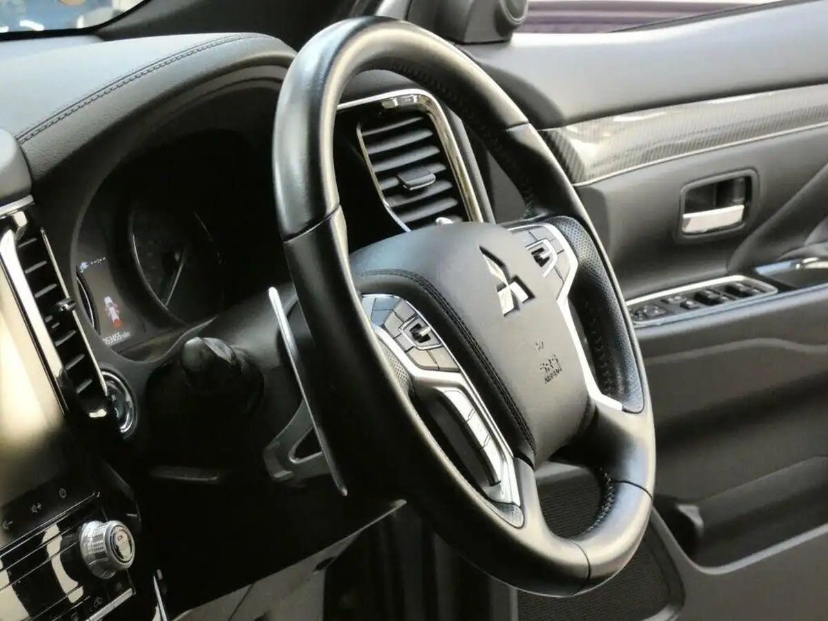 2021-mitsubishi-outlander-24-dynamic-phev-big-73