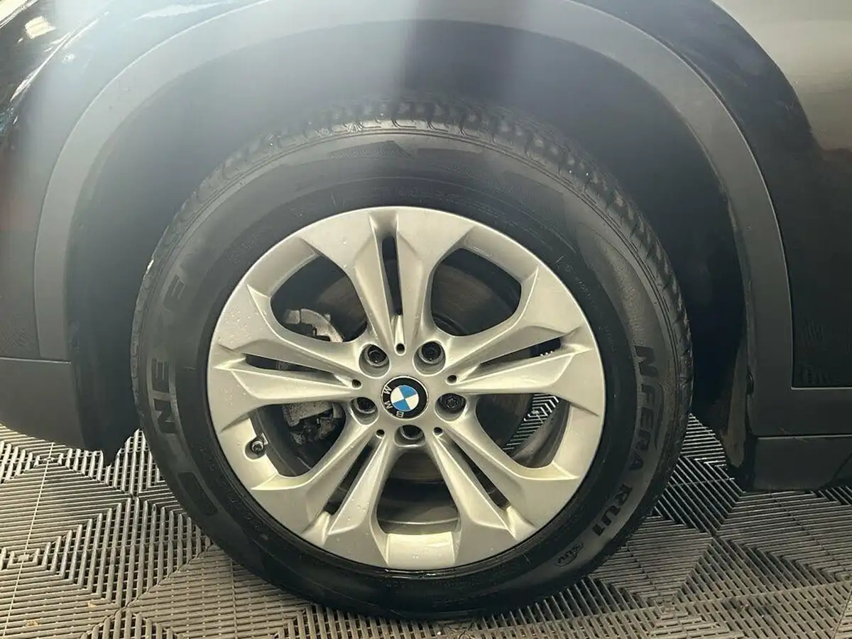 2017-bmw-x1-20td-sdrive18d-se-sport-auto-big-25