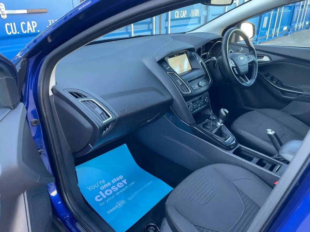 2017-ford-focus-10t-titanium-125ps-hatchback-big-21