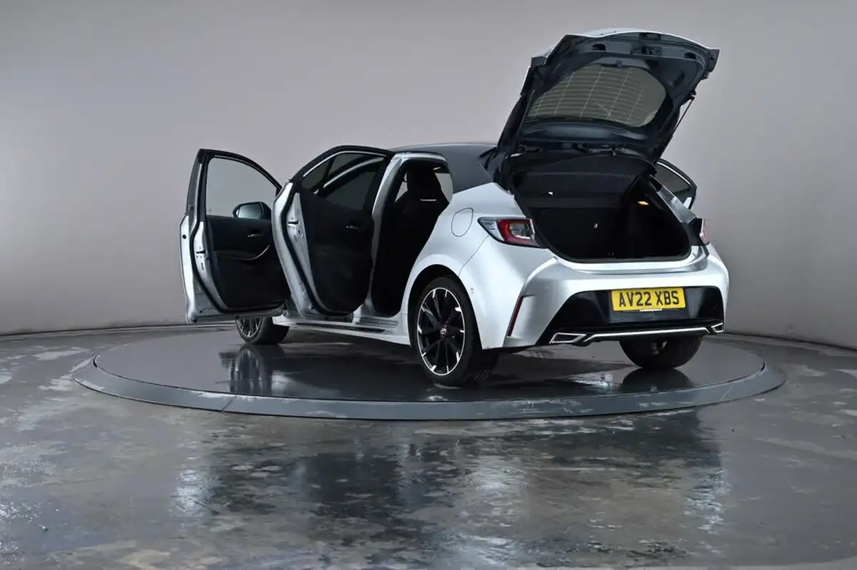 2022-toyota-corolla-18-vvt-i-gr-sport-120bhp-trk-hatchback-big-56