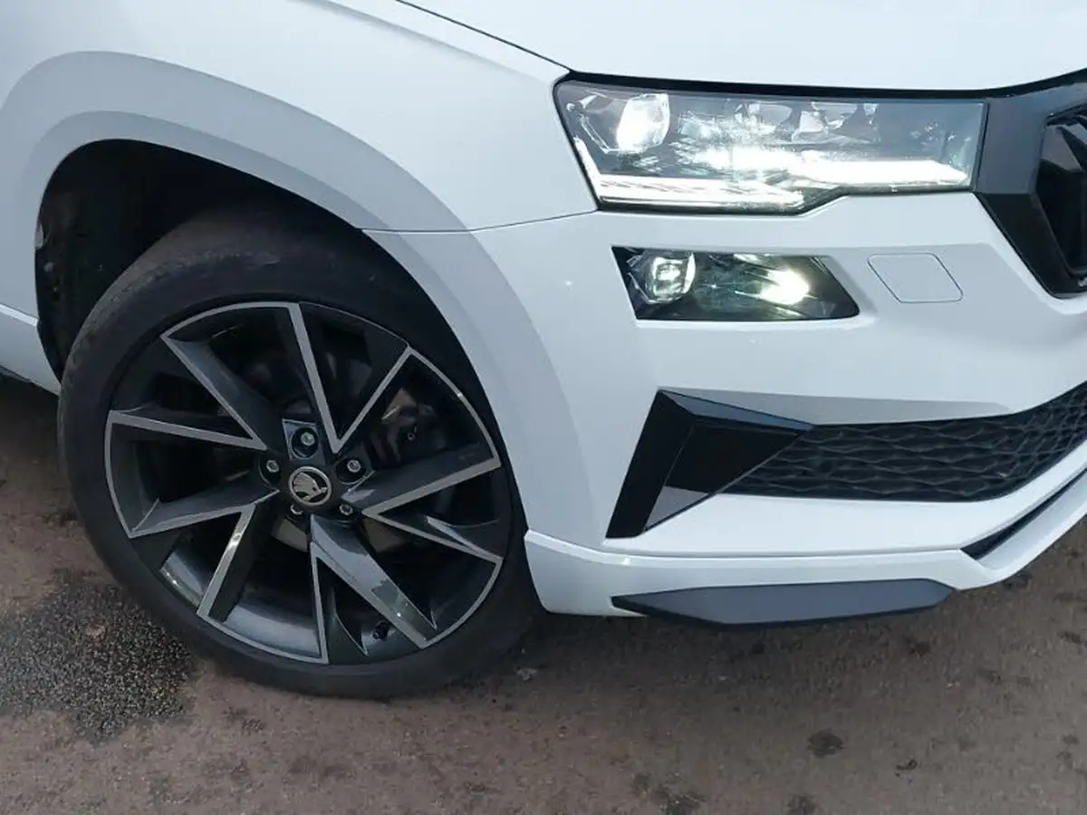 2023-skoda-karoq-20-tsi-sportline-big-8