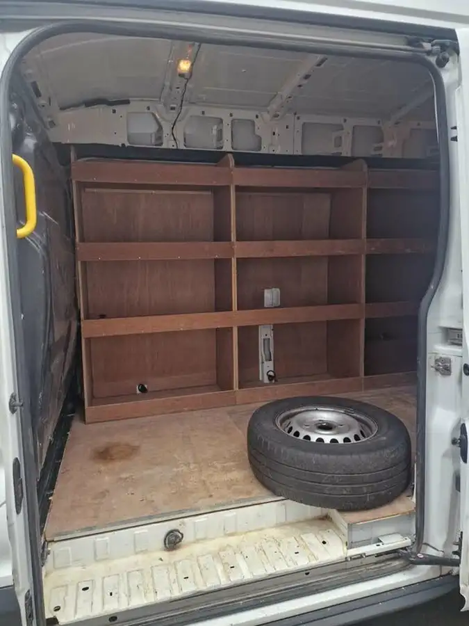 2015-ford-transit-22tdci-350-l3h3-125ps-rwd-panel-van-big-10