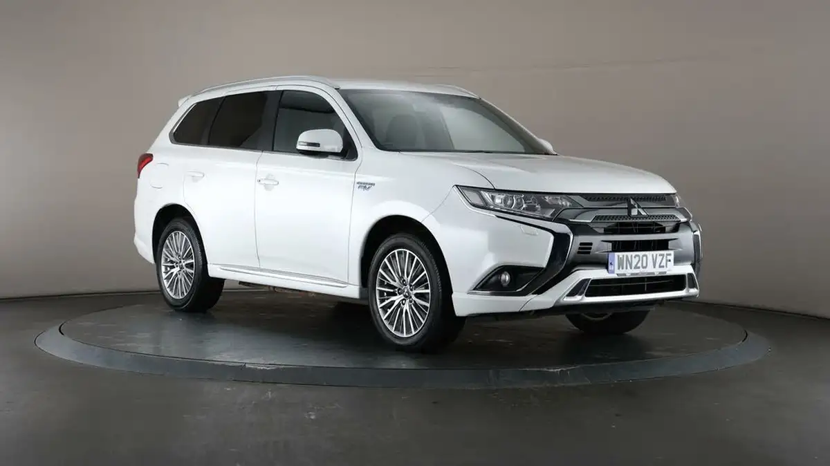 2020-mitsubishi-outlander-24-dynamic-phev-big-52