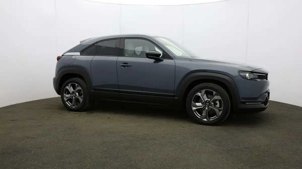 2021-mazda-mx-30-e-sport-lux-big-41