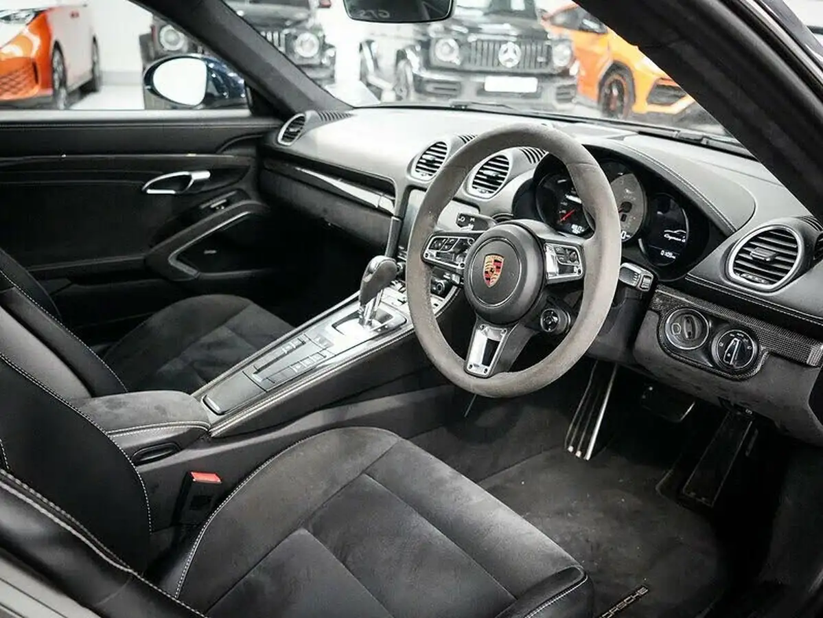 2018-porsche-cayman-718-25-cayman-gts-pdk-big-5