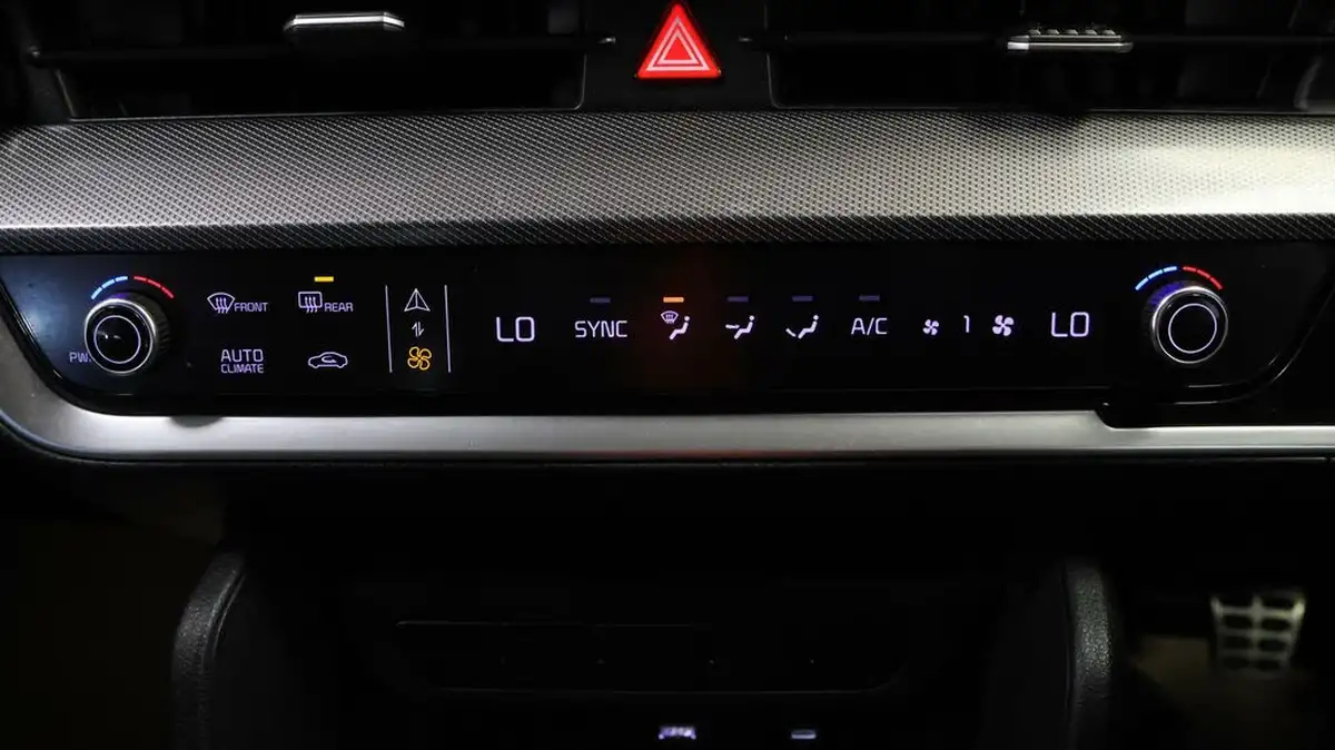 2022-kia-sportage-16-t-gdi-gt-line-148bhp-1598cc-big-11