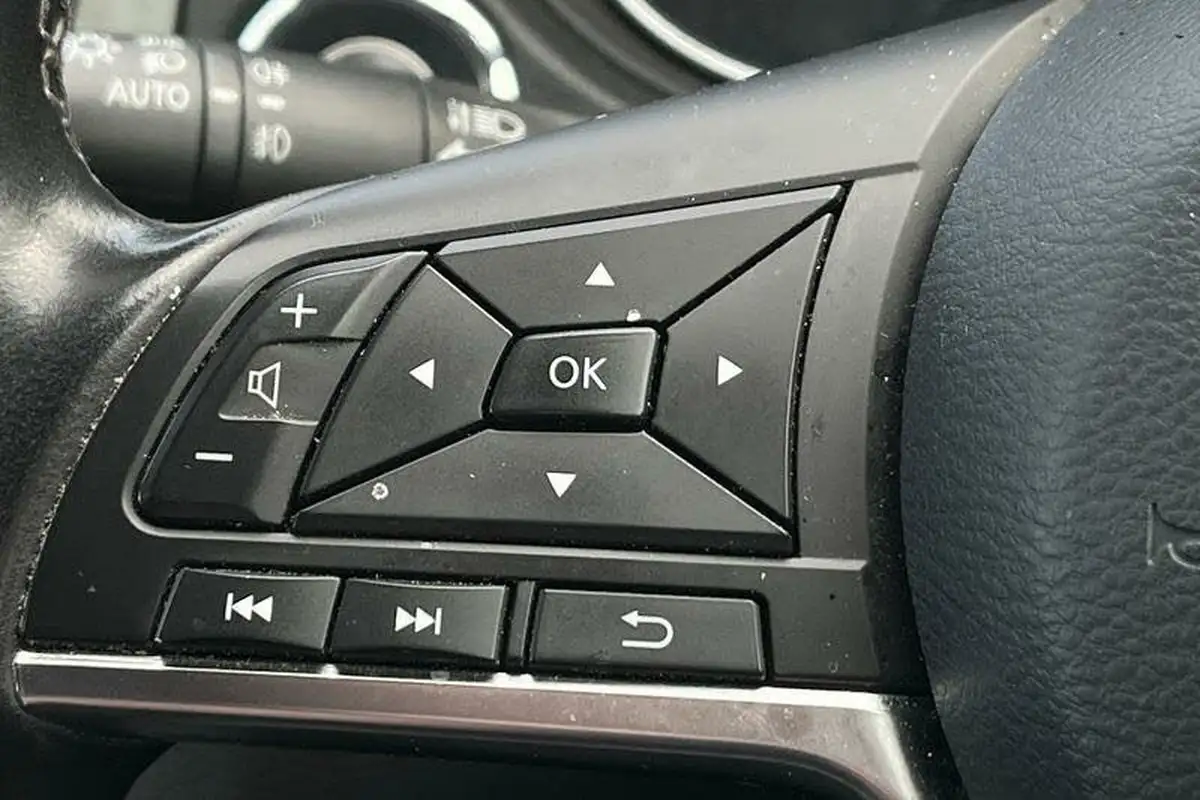 2020-nissan-qashqai-13-dig-t-tekna-140ps-big-35