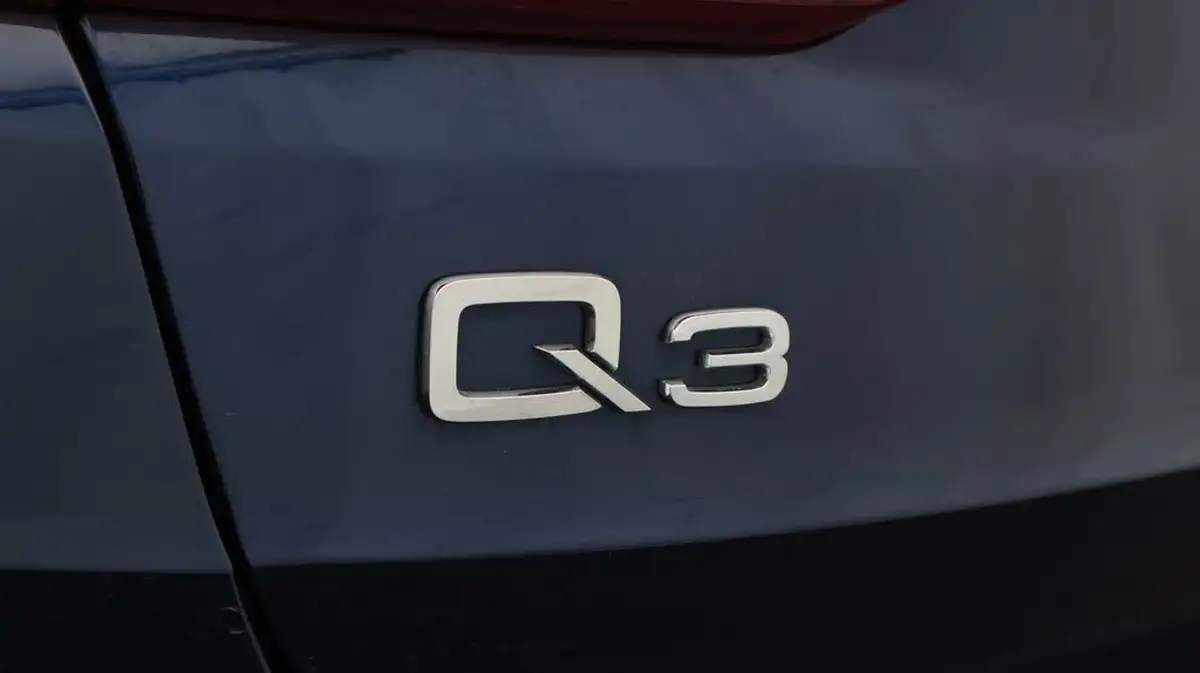 2020-audi-q3-15-35-tfsi-s-line-cod-station-wagon-tronic-big-21