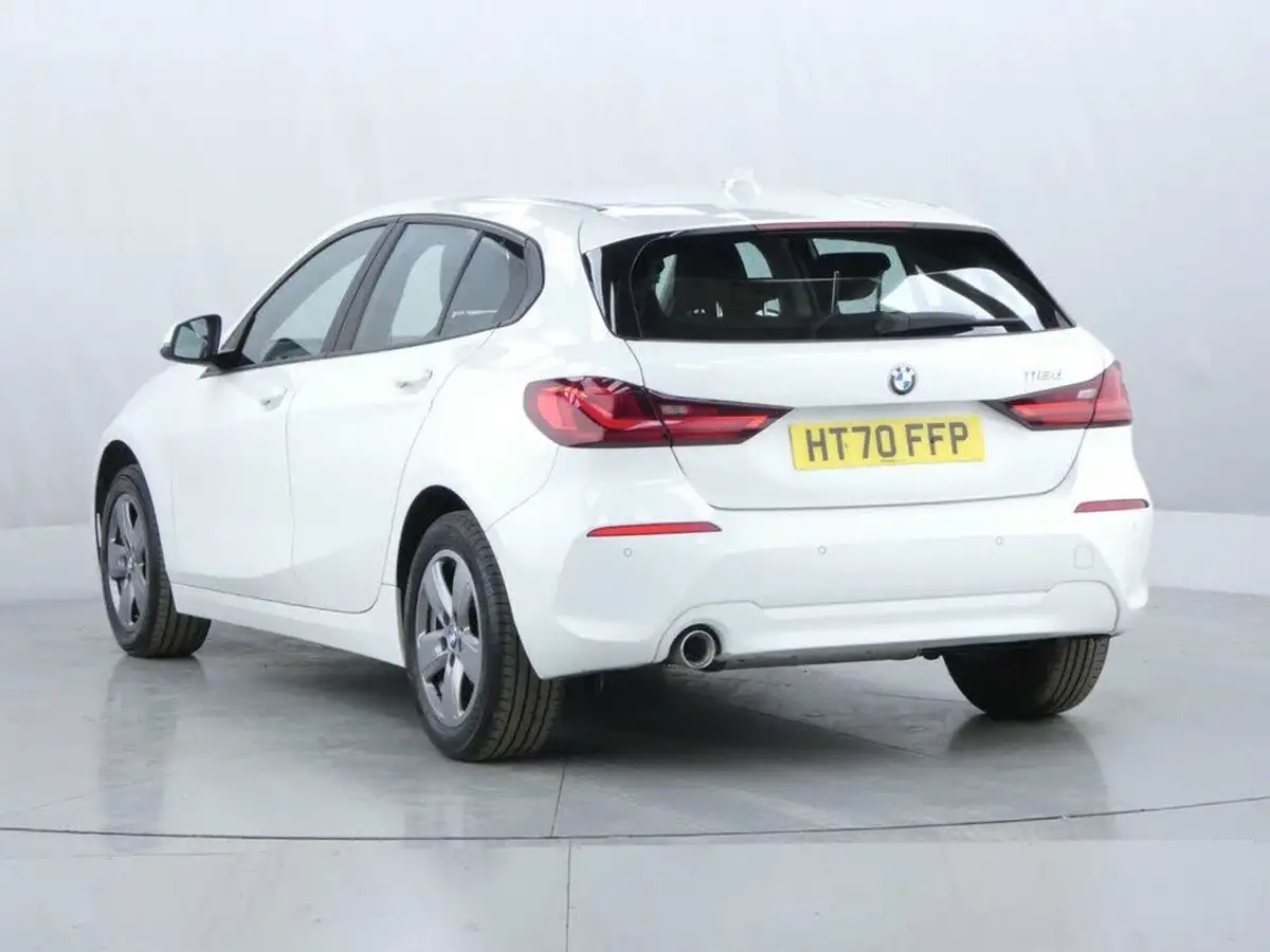 2021-bmw-1-series-15td-116d-se-dct-big-5