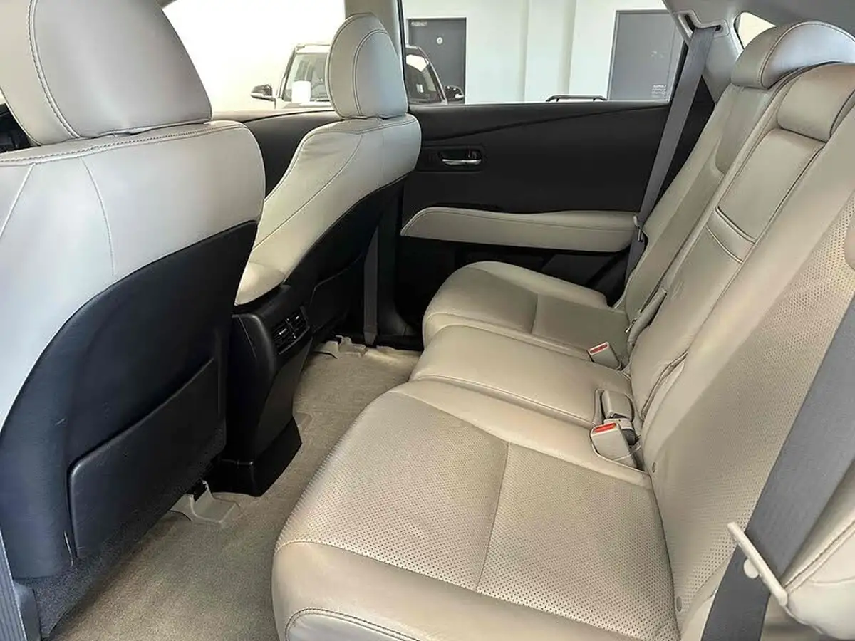 2015-lexus-rx-450h-35-premier-299bhp-cvt-big-14