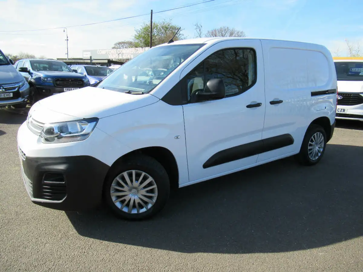 2020-citroen-berlingo-15bluehdi-650-enterprise-ss-big-1